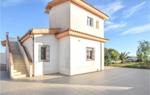 Nice Home In Pachino With 3 Bedrooms