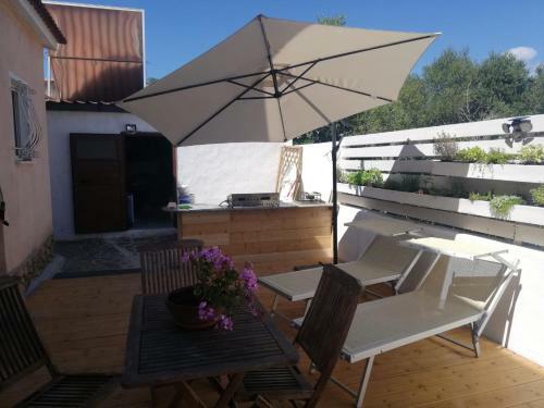 Hostal Flamingo Guest House- Rooms