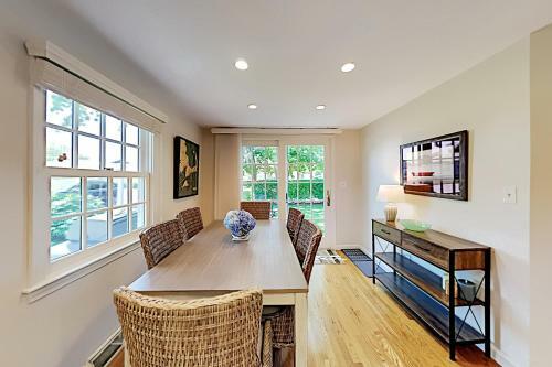 Harborside Retreat