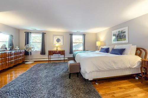 Harborside Hideaway