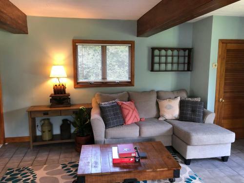 1 Bed Cottage, Water Views & Water Access, Kayaks