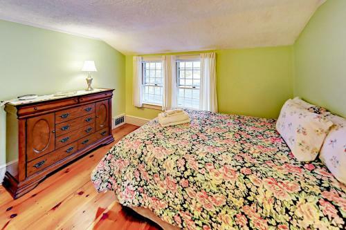Cape Harbor Retreat