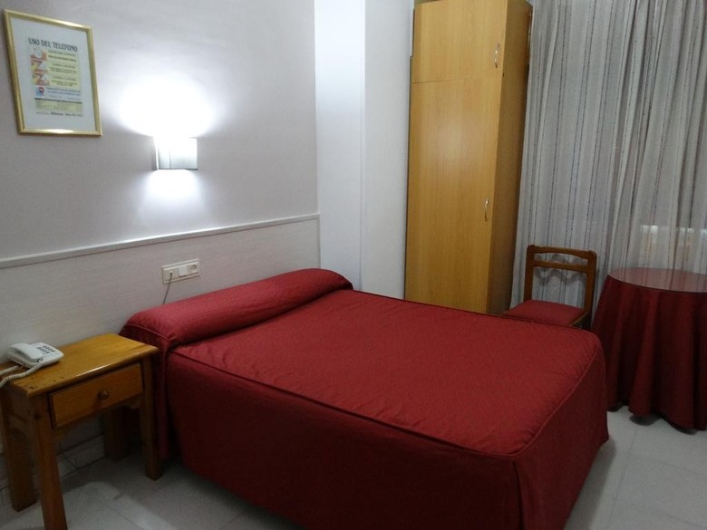 Hostal Atienzar