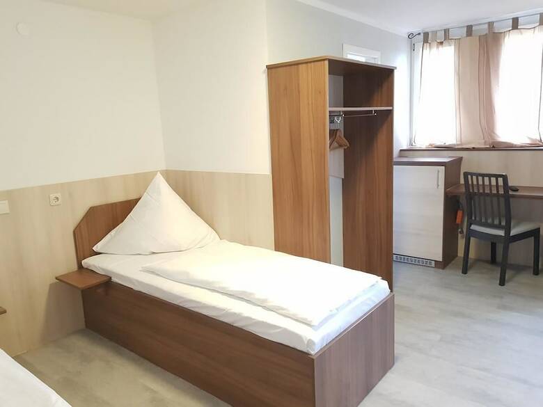 Hostal Pension Im Bett