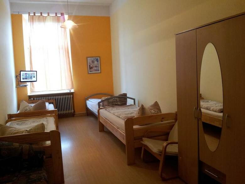 Hostal Pension Im Bett