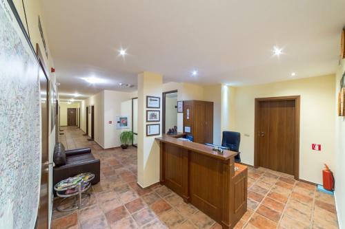 Oak Residence Aparthotel
