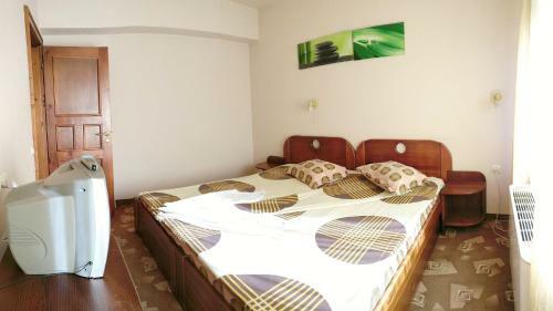 Family Hotel IV