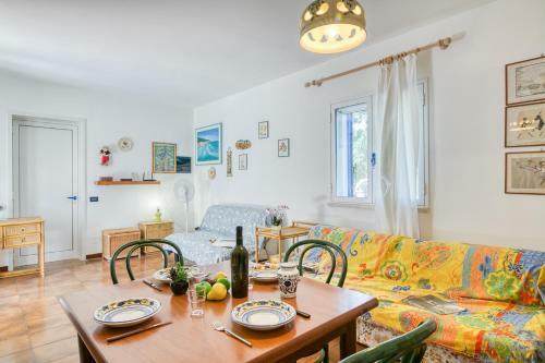 Anna's House
