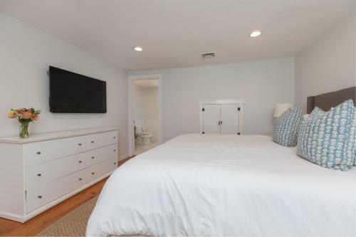 45a Pleasant St