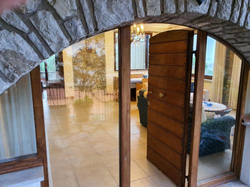 Apartamento Magic Lake Suite 154 Sqm In Villa Dony Complex
