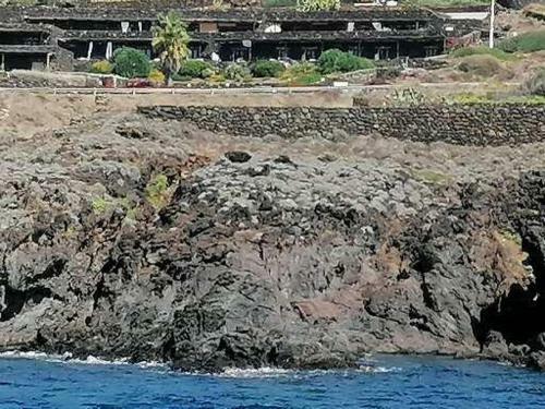 Apartamento Perla Nera I Dammusi Di Scauri