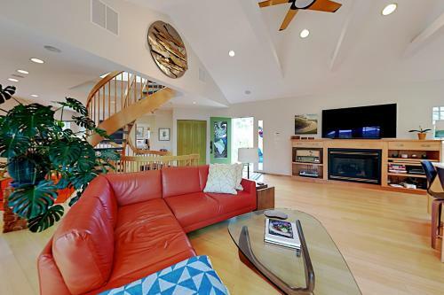 West End Retreat