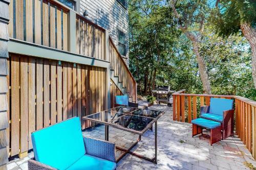 Ptown Treehouse