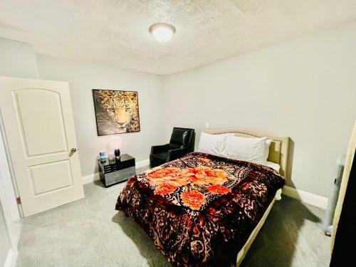 Newly Renovated 2 Floor Apartment Getaway