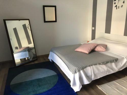 Apartamento Monolocale Arredato Con UNA Camera