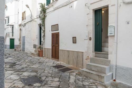 Duplex Apartment With Seaview Terrace In Ostuni