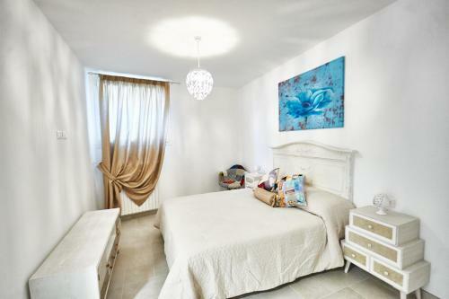 Equorum Prospectus 1 - Ostuni Centro - Guest House