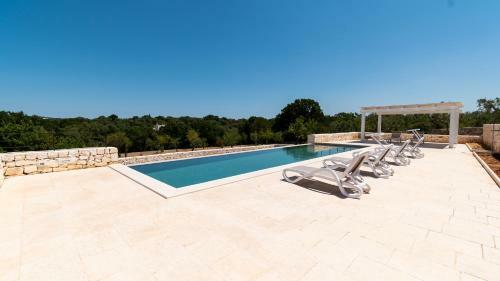 P102 - Villa Giuly By Typney