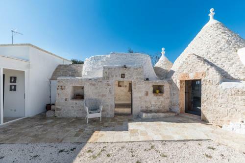Villa Trullo La Dolina Con Piscina E Dependance By Wonderful Italy