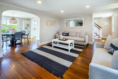 Cape Harbor Cottage