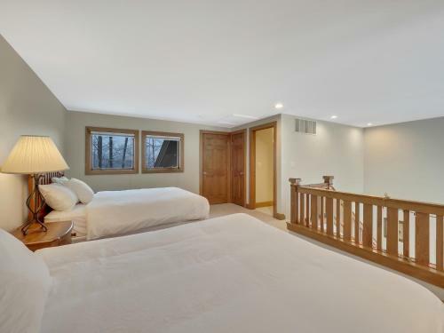 692 Disciples Village Condo