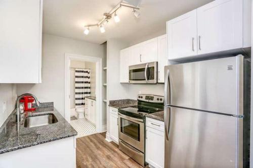 Forest Ave Apartments