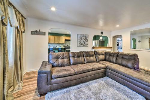 Charming Detroit Escape - 14 Mi To Downtown!