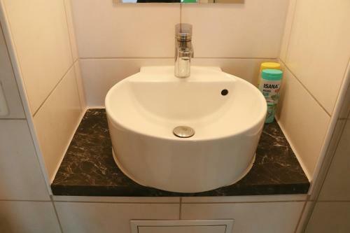 Helles Apartment F�r 1-2 Pers. Mit Parkplatz Und Wifi