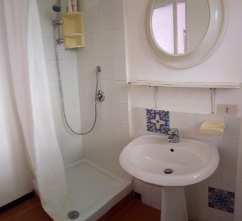 Hostal Kaleidos Guest House
