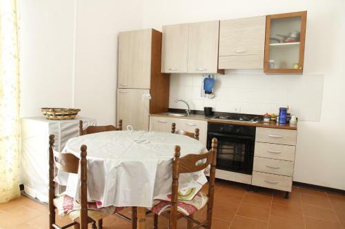 Hostal Kaleidos Guest House