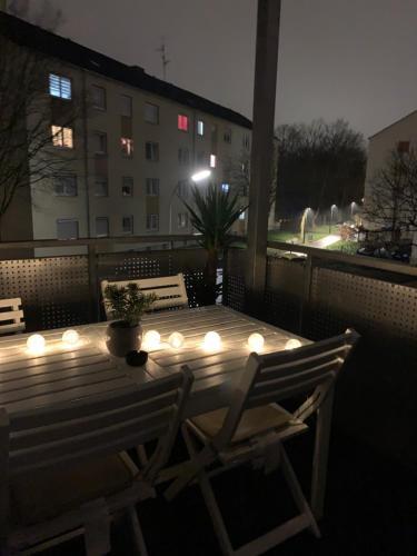 Apartamento Holiday Home Cologne ( Temporary Living )