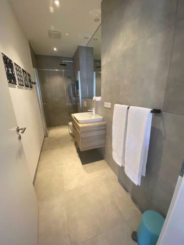 Apartamento Spanien Flair Mitten In K�ln 1