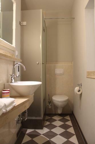Apartamento Einzelzimmer Mit K�chenniesche