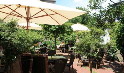 Hostal Restaurant-caf�-pension Himmel