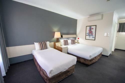 The Midcity Motor Lodge