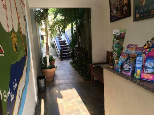 Apartamentos Posada Malix Pek