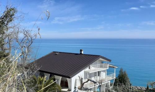 Hostal Vista D'amare