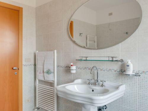 Inviting Villa In Pescara With A Private Swimming Pool