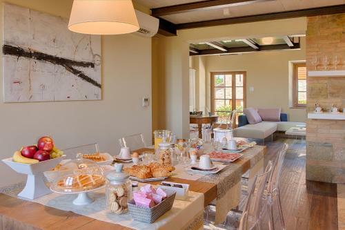 Chianti B&B Design Infinity Pool Shared
