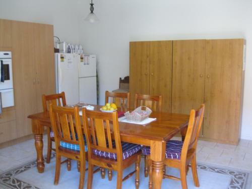Hostal Heritage Guesthouse