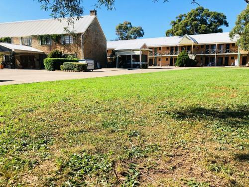 Campbelltown Colonial Motor Inn