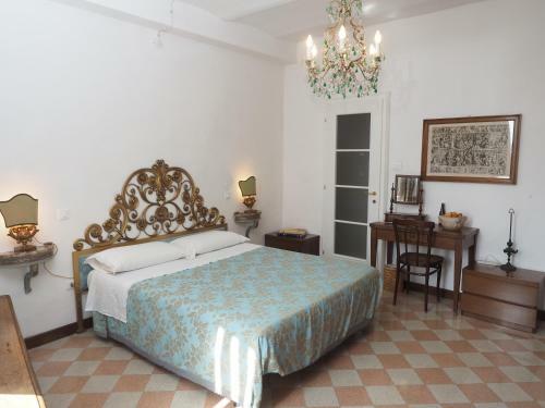 Azzi B&B
