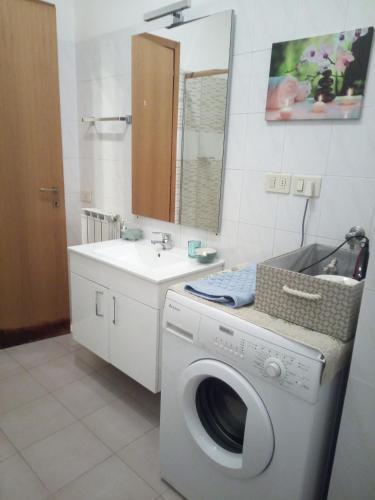 Apartamento Via Cortonese N. 27