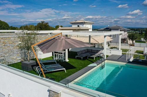Villette Dolci Luxury Homes