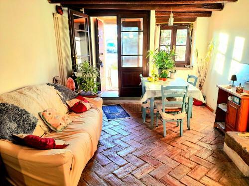 Hostal Zanina Country House