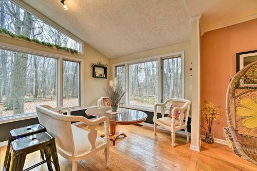 Rustic Haslett Home On 10 Acres About 7 Mi To Msu
