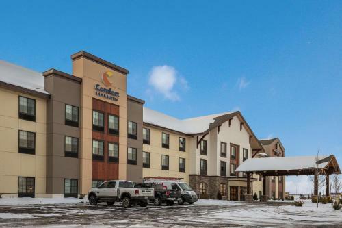 Hotel Comfort Inn & Suites