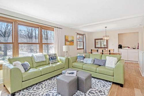 Woodcliff Retreat