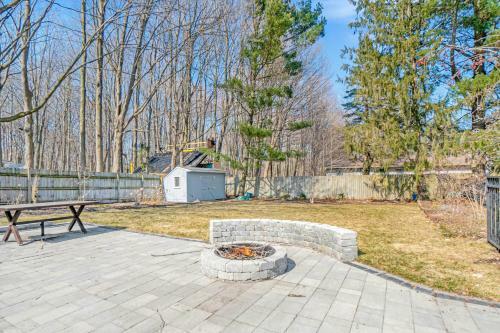 Woodcliff Retreat