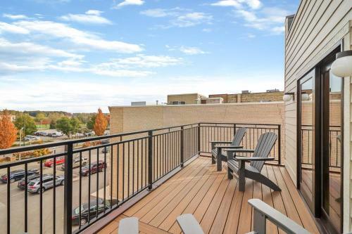 The Evelyn Suite 202